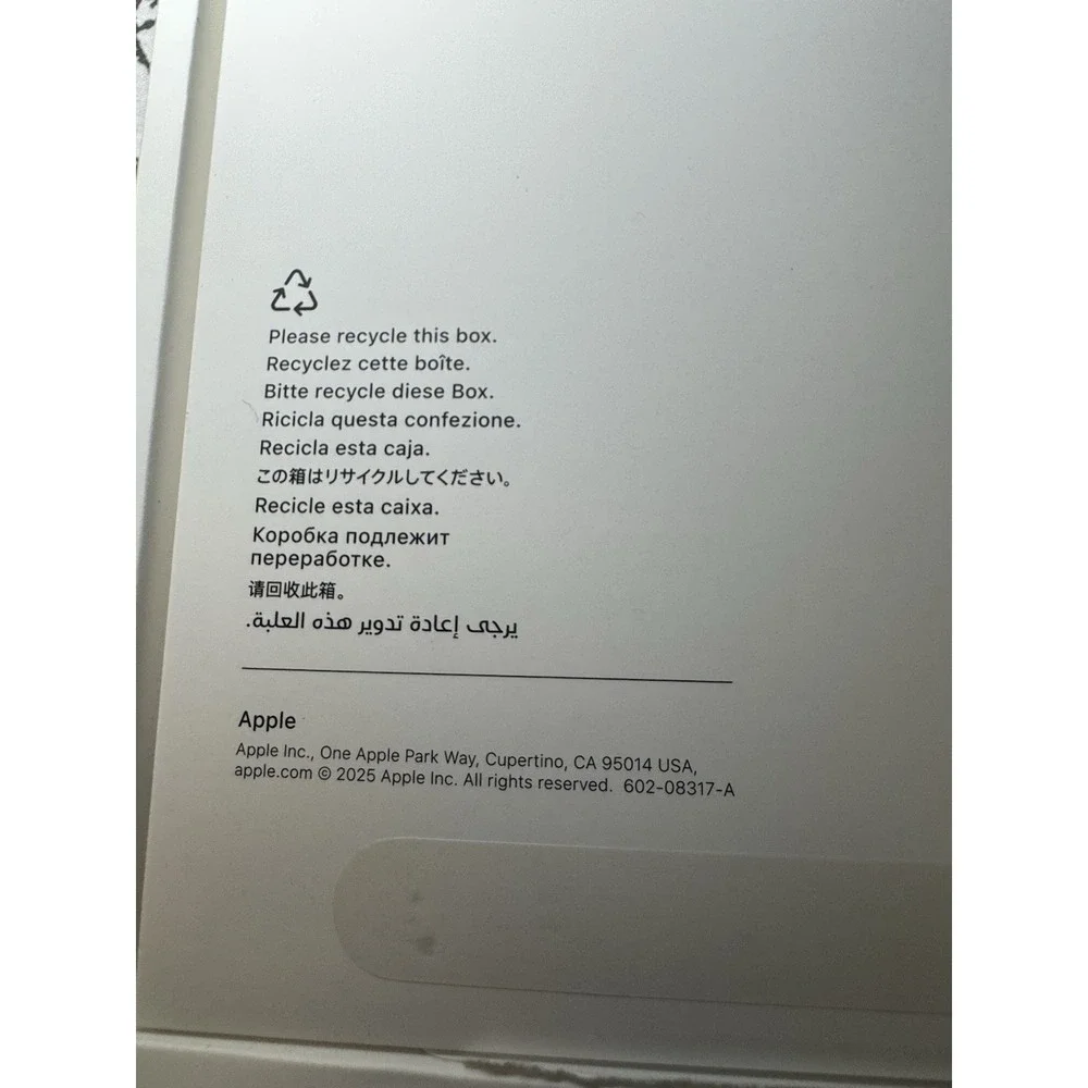 Apple iPad Magic Keyboard Empty Box Model A3340 M3 Inserts Included